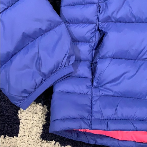 NEW GAP lightweight puffer - Picture 3 of 6